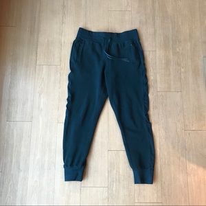Lululemon joggers